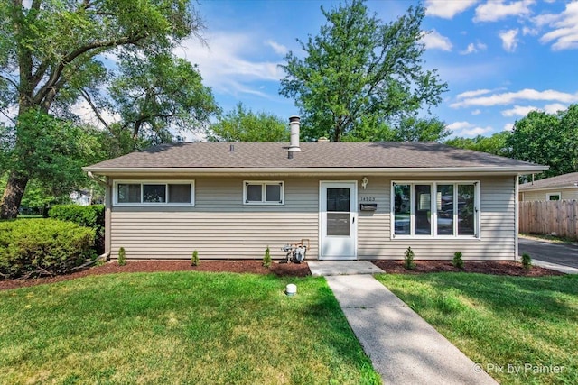 14903 Terrace Ln, Midlothian, IL 60445 - photo 1