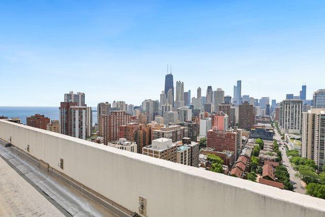 88 W Schiller St Unit 2907L, Chicago, IL 60610 - photo 32