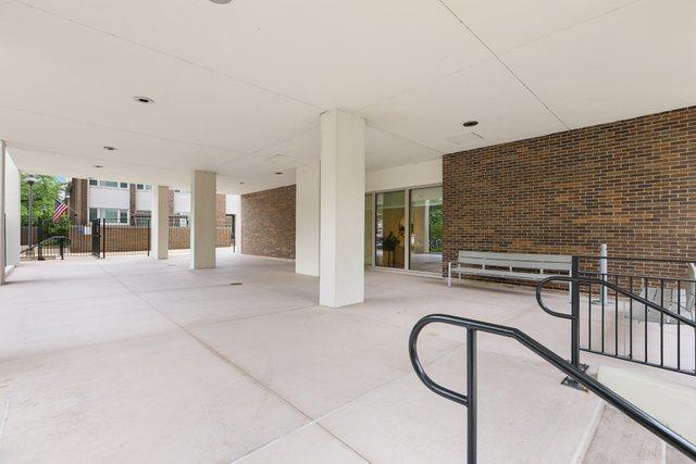 88 W Schiller St Unit 2907L, Chicago, IL 60610 - photo 7