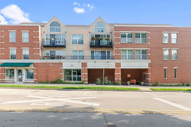 1800 Dewes St Unit 201, Glenview, IL 60025 - photo 1
