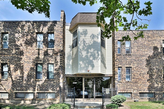 2149 Country Club Dr Unit 13, Woodridge, IL 60517 - photo 1