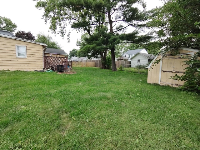 1027 Garfield Ave, Belvidere, IL 61008 - photo 7