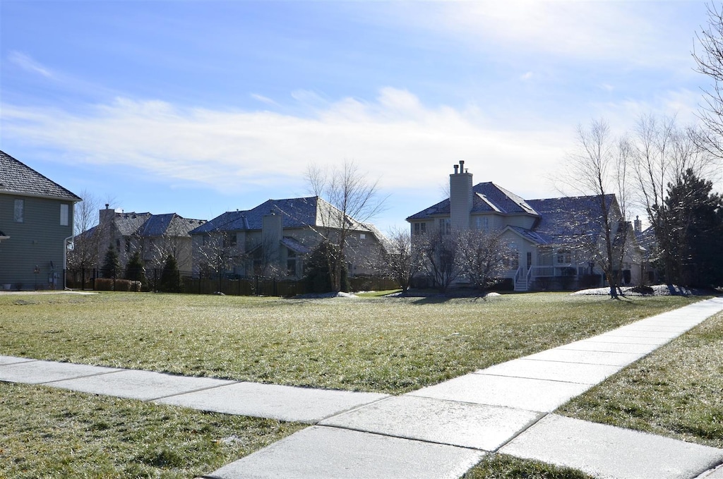 1251 Lansbrook Dr, South Elgin, IL 60177 - photo 2