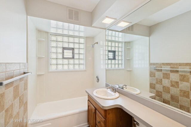 3919 Wren Ln, Rolling Meadows, IL 60008 - photo 20