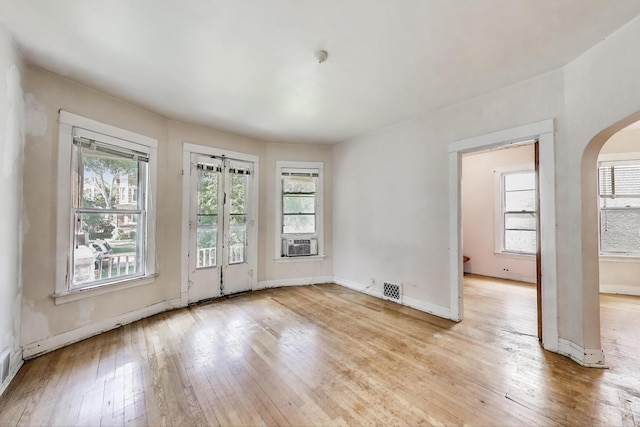 5037 W Sunnyside Ave, Chicago, IL 60630 - photo 3
