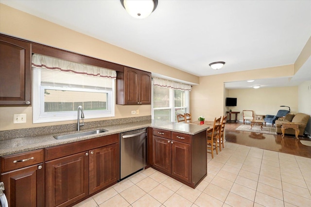 766 Oakwood Dr, Westmont, IL 60559 - photo 10