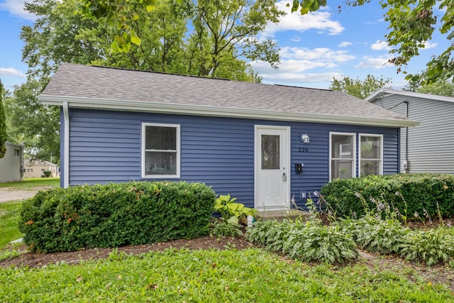 226 Stiles St, Genoa, IL 60135 - photo 2