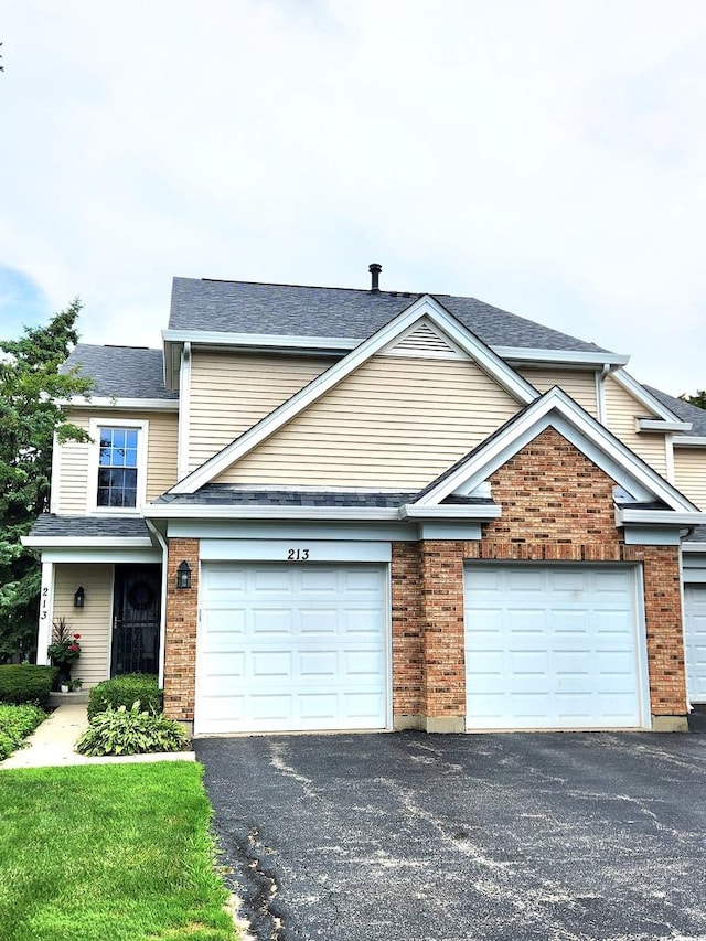 213 E Theodore Ln, Itasca, IL 60143 - photo 1