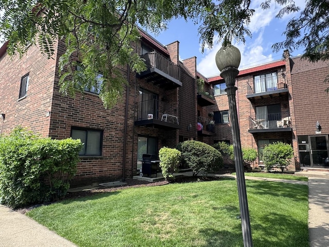 1785 W Algonquin Rd Unit 2A, Mount Prospect, IL 60056 - photo 3