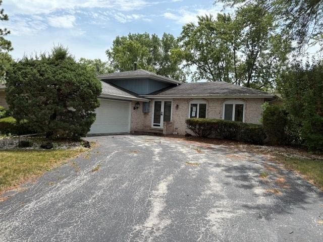919 Patricia Ln, Crete, IL 60417 - photo 1