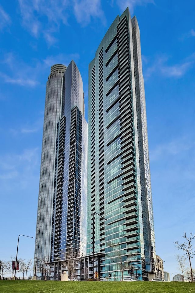 1201 S Prairie Ave Unit 401, Chicago, IL 60605 - photo 1