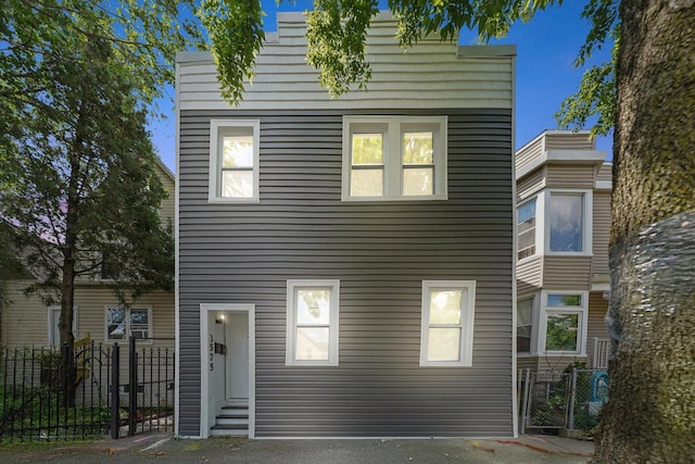 3575 W Dickens Ave, Chicago, IL 60647 - photo 3