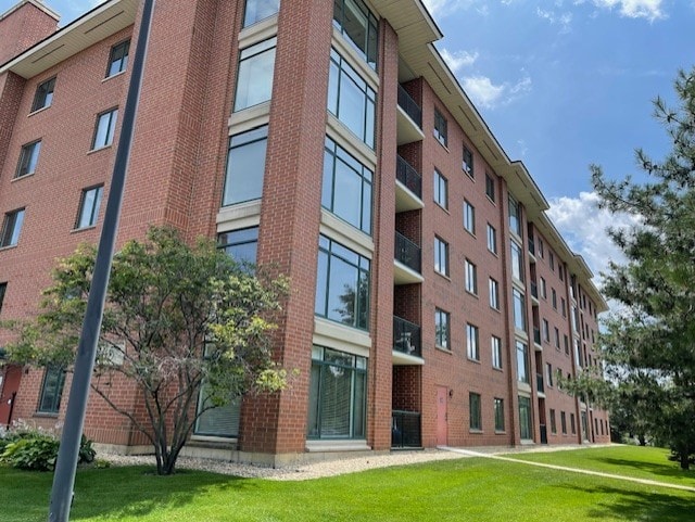 865 E 22nd St Unit 124, Lombard, IL 60148 - photo 28