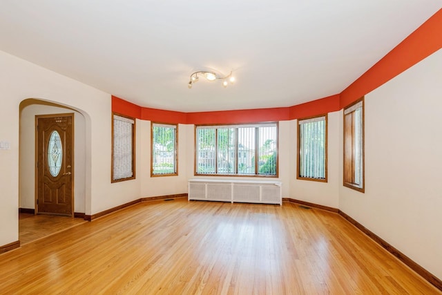7848 W Sunset Dr, Elmwood Park, IL 60707 - photo 2