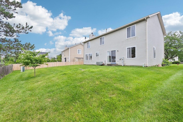 1290 E Fox Chase Dr, Round Lake Beach, IL 60073 - photo 45