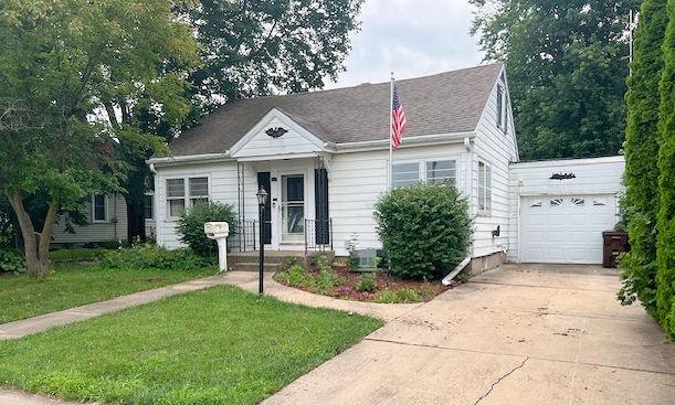 512 S 2nd St, Rochelle, IL 61068 - photo 1
