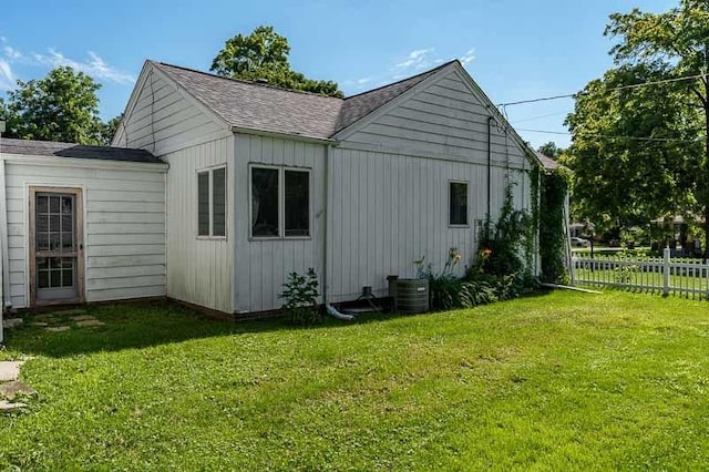 255 S 2nd St, Capron, IL 61012 - photo 7
