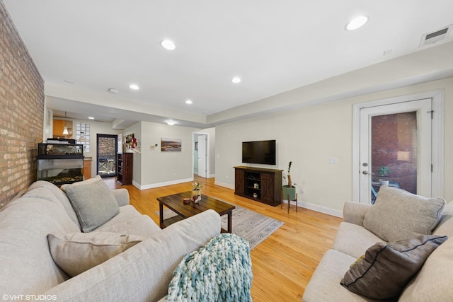 7463 N Seeley Ave Unit 1, Chicago, IL 60645 - photo 4