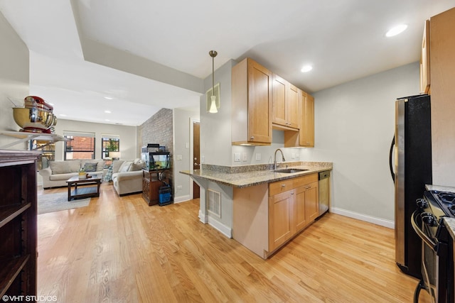 7463 N Seeley Ave Unit 1, Chicago, IL 60645 - photo 8