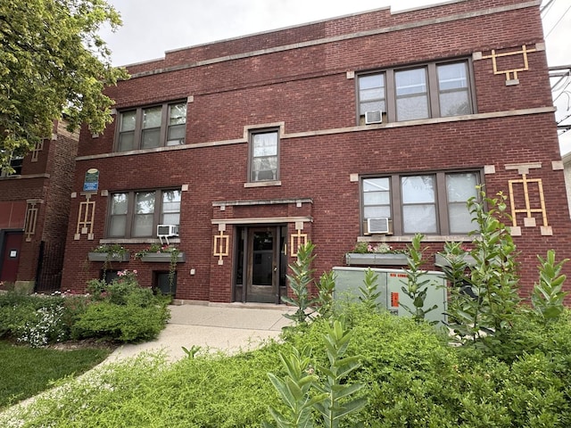 908 S Lombard Ave, Oak Park, IL 60304 - photo 2