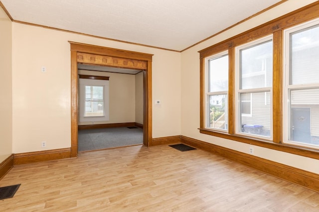 1011 S Center St, Bloomington, IL 61701 - photo 18