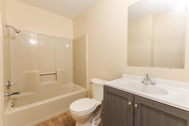 1011 S Center St, Bloomington, IL 61701 - photo 21