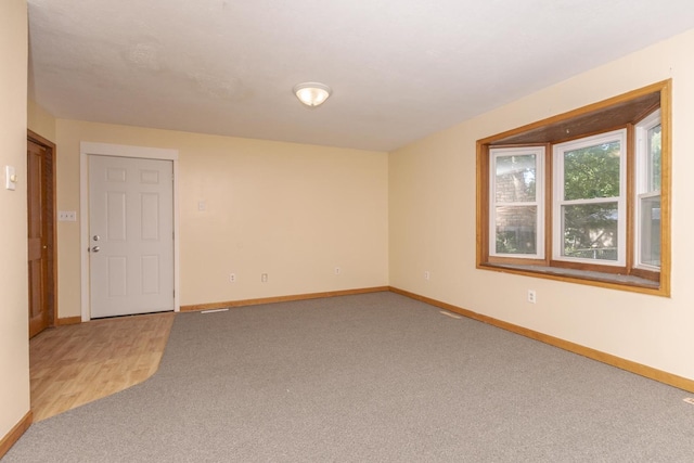 1011 S Center St, Bloomington, IL 61701 - photo 23