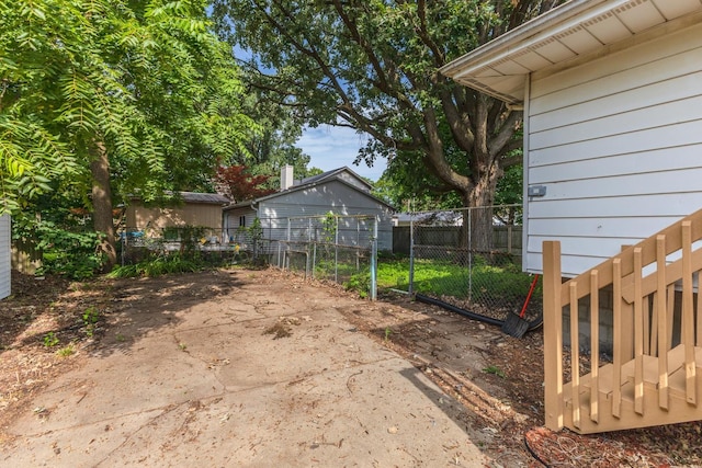 1011 S Center St, Bloomington, IL 61701 - photo 42