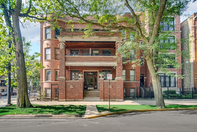 3001 W Logan Blvd Unit 1, Chicago, IL 60647 - photo 1