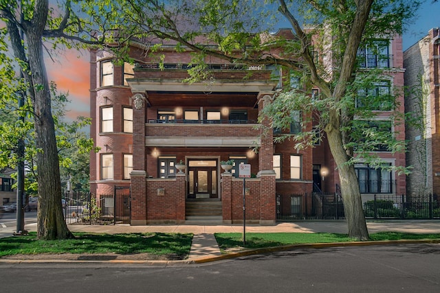 3001 W Logan Blvd Unit 1, Chicago, IL 60647 - photo 2