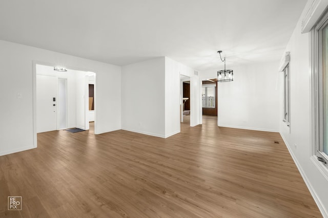 300 Byron Ave, Bloomingdale, IL 60108 - photo 4