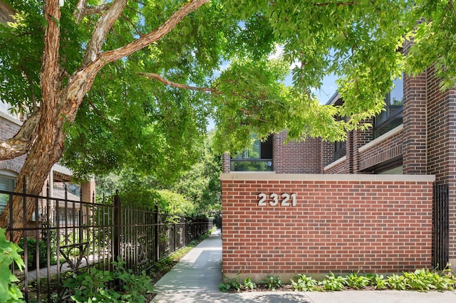 2321 N Geneva Ter Unit C, Chicago, IL 60614 - photo 1