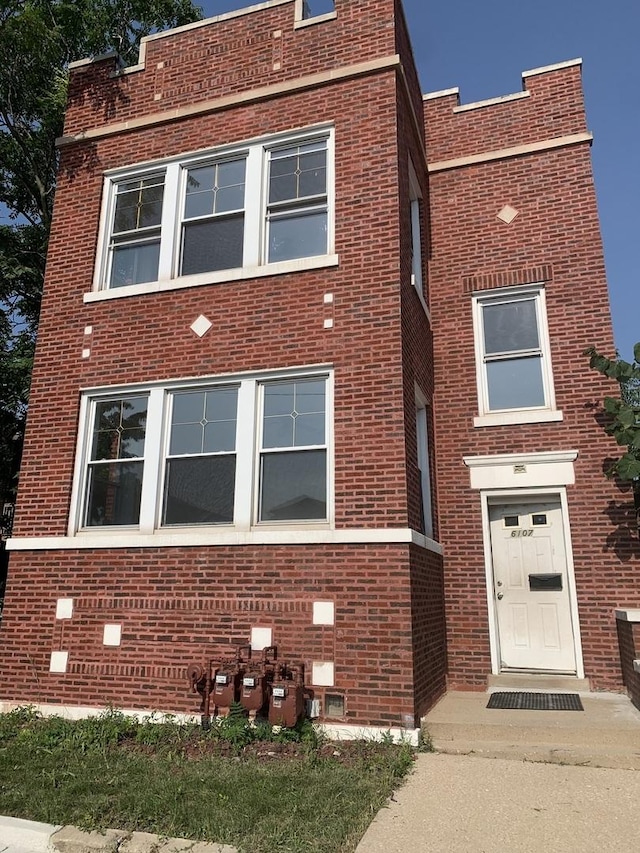 6107 S Richmond St, Chicago, IL 60629 - photo 1