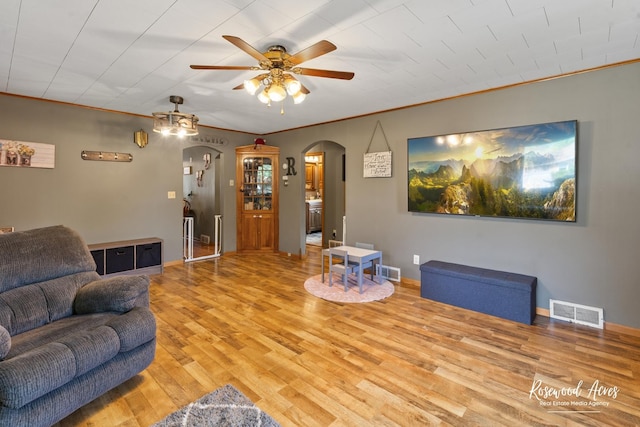 305 N 3rd St, Danforth, IL 60930 - photo 23