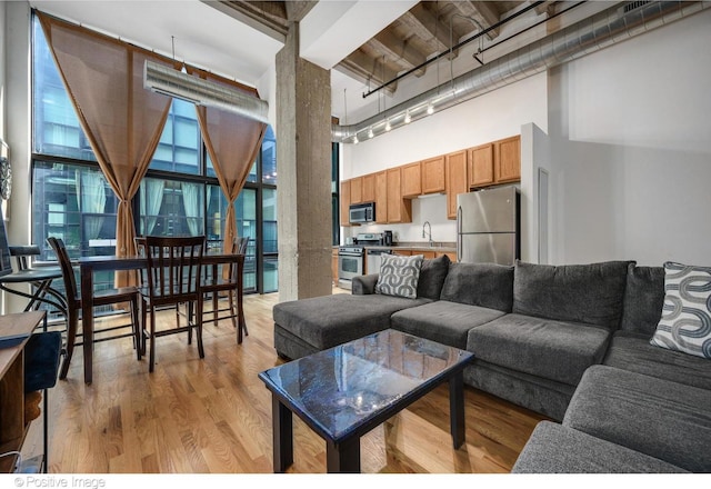 1645 W Ogden Ave Unit 440, Chicago, IL 60612 - photo 6