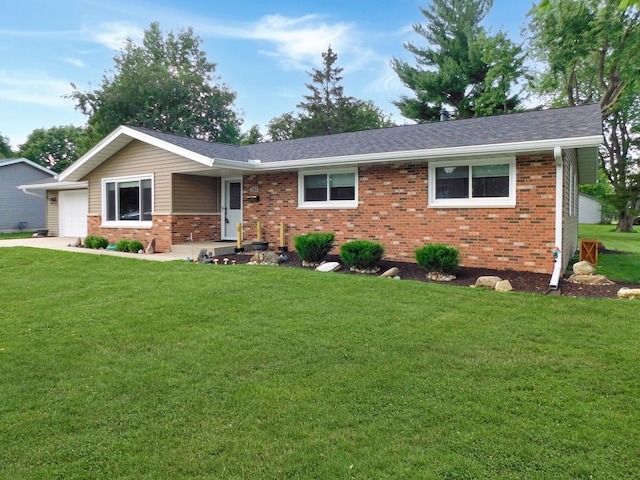 743 E Warren St, Rockton, IL 61072 - photo 1