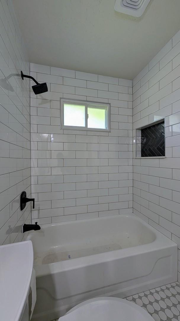 1340 Caswell St, Belvidere, IL 61008 - photo 12