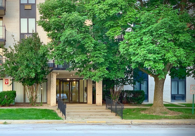 9701 N Dee Rd Unit 4N, Niles, IL 60714 - photo 1