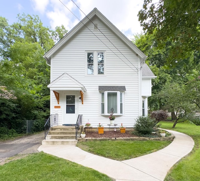 909 Bellevue Ave, Elgin, IL 60120 - photo 3