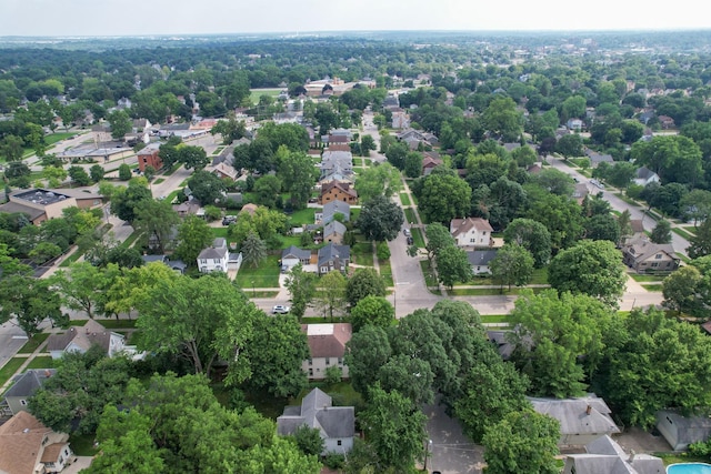 909 Bellevue Ave, Elgin, IL 60120 - photo 48
