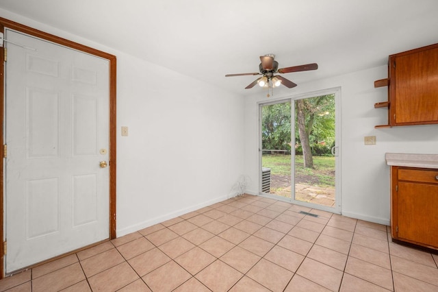 444 Florida Ave, Aurora, IL 60506 - photo 11