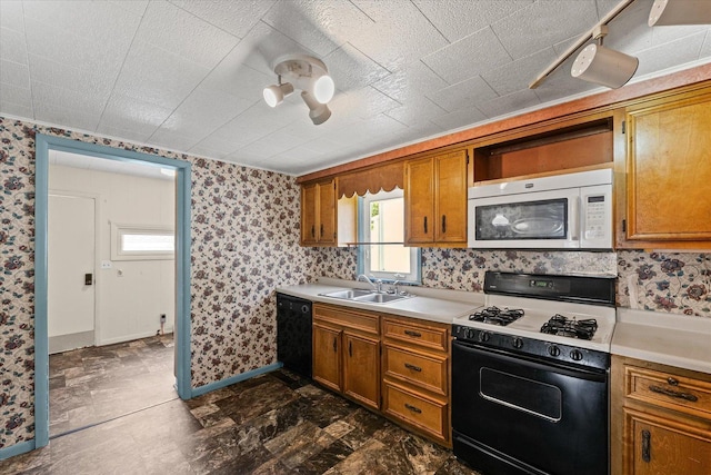 504 N Center St, Lexington, IL 61753 - photo 13