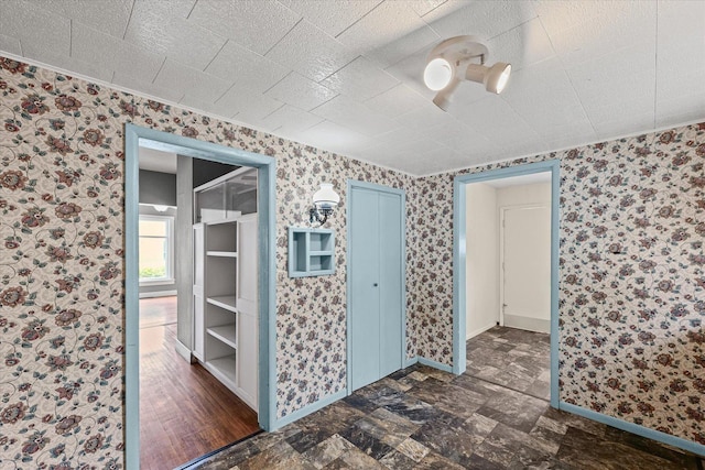 504 N Center St, Lexington, IL 61753 - photo 14