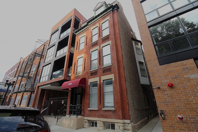 1509 N Sedgwick St, Chicago, IL 60610 - photo 1
