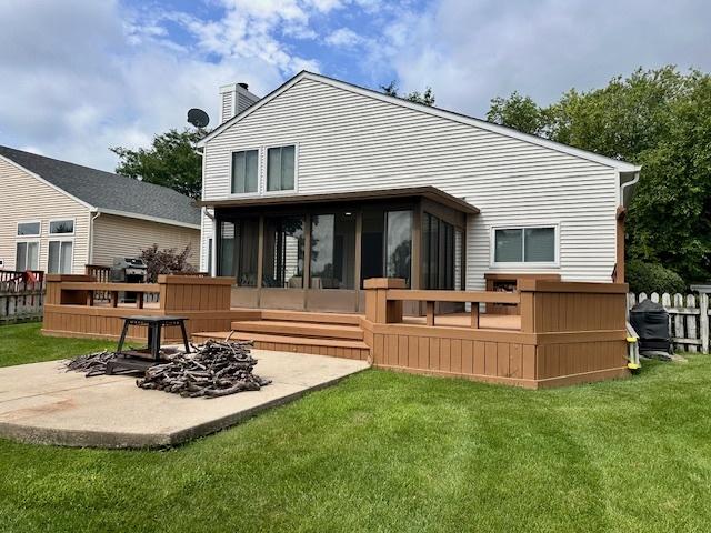 1325 S Elder Ln, Waukegan, IL 60085 - photo 24
