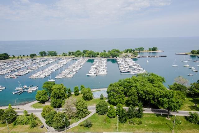 3300 N Lake Shore Dr Unit 9D, Chicago, IL 60657 - photo 12