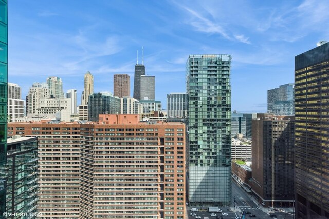 240 E Illinois St Unit 2202, Chicago, IL 60611 - photo 14