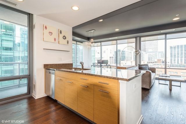 240 E Illinois St Unit 2202, Chicago, IL 60611 - photo 4