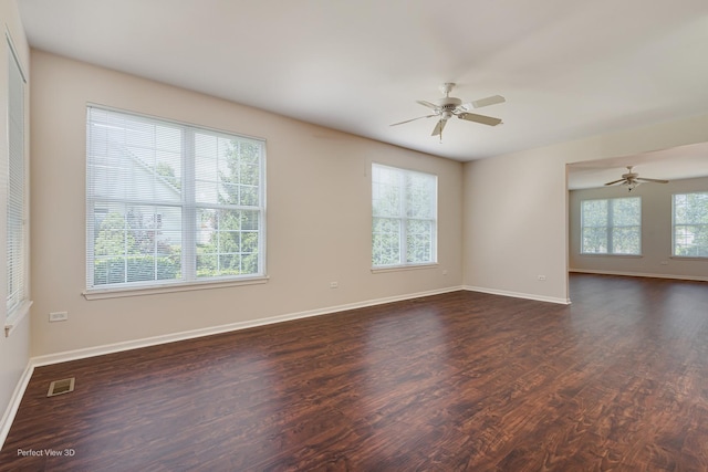 16400 Grandwood Lake Dr, Crest Hill, IL 60403 - photo 4