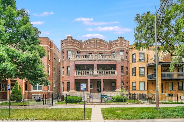5743 S Michigan Ave Unit 2S, Chicago, IL 60637 - photo 1